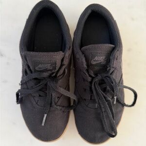 Nike Black Canvas Sneakers